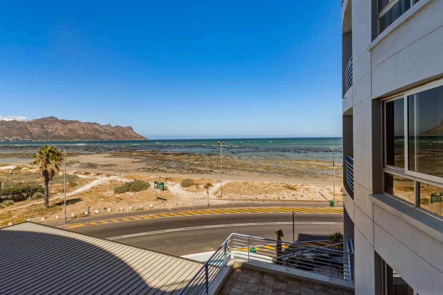 1 Bedroom Property for Sale in Strand South Western Cape